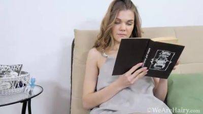 Amanda Clarke - Amanda Clarke lays back to masturbate with a toy - WeAreHairy - hotmovs.com