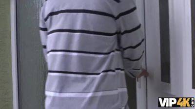 Monique Woods In Cleaning Girl Teases Rich Black Gentleman - hotmovs.com