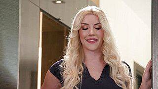 I normally dont fuck my shemale clients - ah-me.com