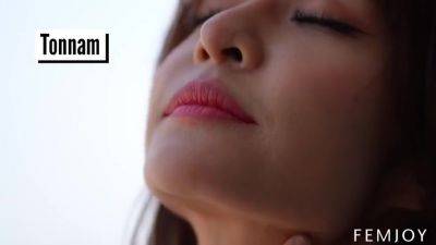 Tonnam Owning The Morning - hotmovs.com