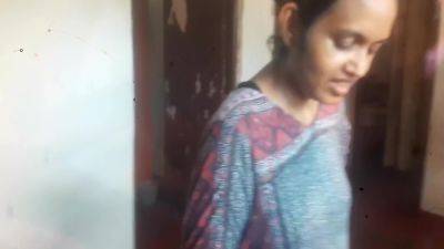 Fucking The Housemaid While She Is Cooking - desi-porntube.com - India