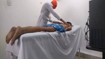 For This Reason, You Should Always Have A Condom In Your Pocket When You Are A Masseuse - desi-porntube.com - India