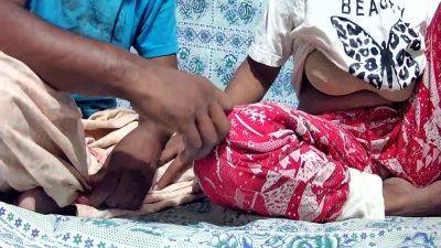 Hot Stepmom And Stepson Xnxx Sex In The Jungle 2875 - desi-porntube.com - India