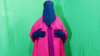 Bangladeshi Beautiful Housewife Spending The Night With Neighbor And Having Sex - desi-porntube.com - India