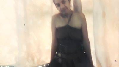 Stepmum Getting Ready For The Party - desi-porntube.com - India