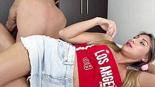 Oh fuck! Stepdad Accidentally Mistakes Stepdaughter As Wife. He left her creampied!.. - ah-me.com