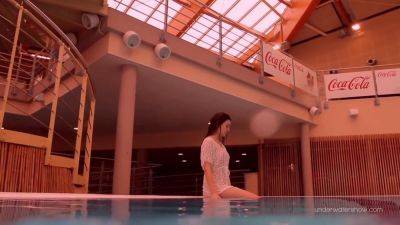 Katy Soroka - Hairy Teen 18+ Underwater - hotmovs.com