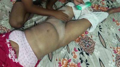 New Hot And Sexy Bhabhi Having Injoy - desi-porntube.com - India