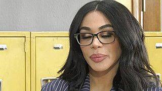 You are an idiot but you got a big cock - ah-me.com