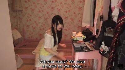 Pale and cherubic JAV star Tsuna Kimura with Japans top men - hotmovs.com - Japan