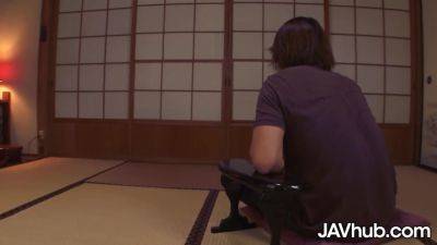 Whispers blend harmoniously with the art of seduction - hotmovs.com - Japan