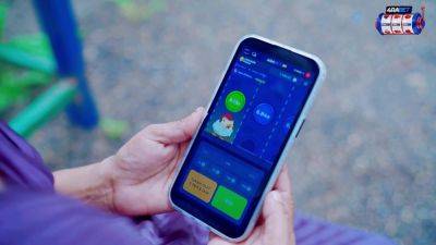 Indian stepmom seduce and fucked hard by her young stepson in the park - upornia.com - India - Usa