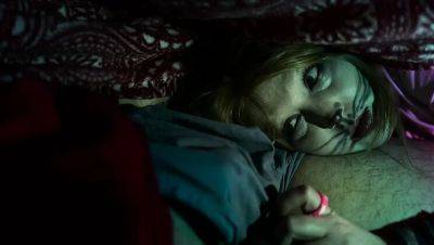 Step Daddy Catches Teen Shawna Panofka Playing Under Covers - Taboo Creampie & Massage - veryfreeporn.com - Britain