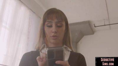 Beauty petite babe cockriding her lover - hotmovs.com