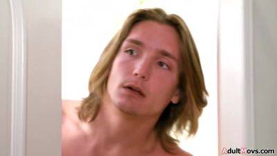 Why dont you let your horny stepmom finish what you started - hotmovs.com