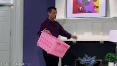 He's Old Enough To Be My step Dad - Episode 3 - hotmovs.com - Usa