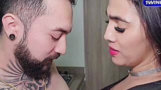 Mi VECINA SARAH BLACK viene a mi apartamento y termino FOLLANDO su enorme CULO - ah-me.com - Colombia