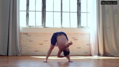 Astonishing Porn Video Big Ass Uncut - hotmovs.com