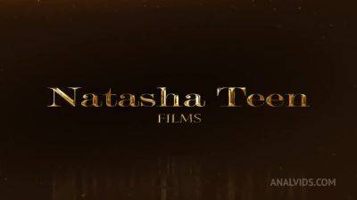 Sexy skinny Elina sansd. She opens her tight ass to receive two big cocks in her ass DAP - hotmovs.com