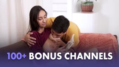 Peter Green - Peter Green, Max Fills And Lilith Moaningstar - Peter Gets Freeuse Served By Stepmom And Stepdaughter During Home Inspection - hotmovs.com