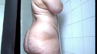 Stepmother Sends Video In Shower To Stepson - desi-porntube.com - India