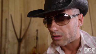 Holiday Orgasm - hotmovs.com - Russia