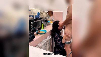Almost Caught, Cheating Maid While Cooking In The Kitchen - desi-porntube.com