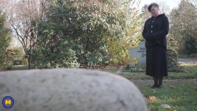 Granny Petra Takes A Stranger Home For A Good Hard Fuck! With Mature Petra - hotmovs.com