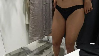 Kadavak 18 Year Old Italian Amateur Girl Public Masturbation in Store Dressing Room - Wet Pussy Close-Up - xxxfiles.com - Italy