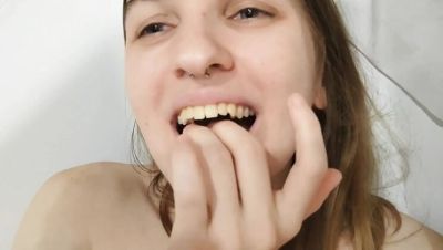 Nitosha the Hot Brunette Squirts in Bathroom Solo - xxxfiles.com - Russia