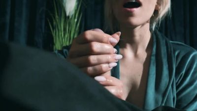 Blonde Milf Gives Relaxing Cock Massage to Husband After Work - Hot Amateur Handjob & Cumshot - xxxfiles.com