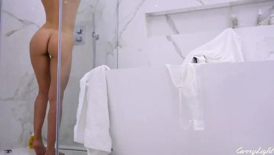 CarryLight Cumshot POV - Big Ass Babe Shower in Skirt Wet and Messy HD - veryfreeporn.com - Britain