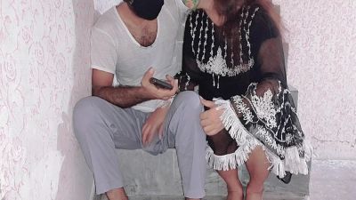 Uff Ye Larki Marvaye Gi Kisi Din Saali Chat Sy Ghar Mai Gus Gai Hindi Audio Indian Desi Girl - desi-porntube.com - India