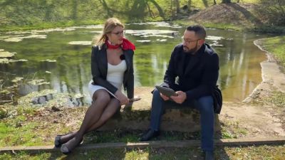 Jess, 33, jazz singer! - Jacquie et Michel TV - hotmovs.com