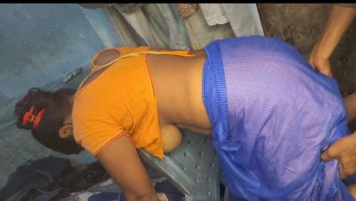 Desi Village Bhabhi Fucks Young UP Boy in Hot Homemade Sex - Anal, Cowgirl & Doggy Style - xxxfiles.com - India - Russia