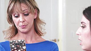 Cherie Deville - Serena Blair - Im the only one having sex in this house - ah-me.com