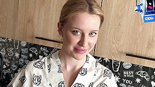 Family Therapy of a Stepfather and a Young Stepdaughter with Cum in Their Mouths! - ah-me.com