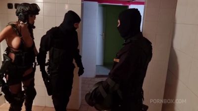 Florane russell FUll BTS from FuckHazard episode 1 - hotmovs.com