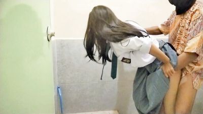 Happy Ending - Naughty 18 Year Old Asian Teen Jesline Joy Seduced in Bathroom - xxxfiles.com - Indonesia
