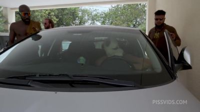 Larissa Leite - Brasilian pornstar Larissa Leite 4 on 1 DAP with big cocks, DP - hotmovs.com