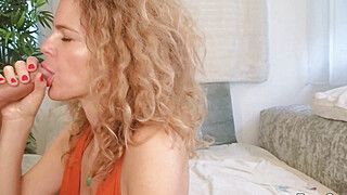 Blonde Babe Sucks Dick Before Getting Pounded - ah-me.com