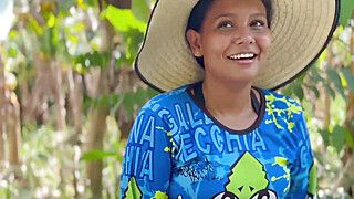 Innocent peasant girl is fucked in exchange for some chickens - ah-me.com