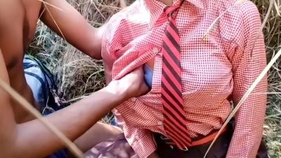 Desi Schoolgirl HotSihvani63 Fucked Hard in Jungle by Indian Big Cock - porntry.com - India