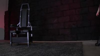 Dominates This Male And Gets A Bdsm Cunnilingus - Holly Wood And Ash Hollywood - hotmovs.com