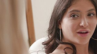 Jane Wilde - London River - Milf Lesbian Therapist Gives Special Massage to Younger Babe - ah-me.com