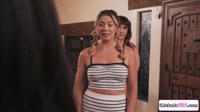 Lesbian milf couple pussy licking brunette teen stepdaughter - hotmovs.com - India