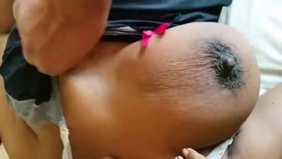 Saggy Boob Of Mature Indian Wife - DesiPapa - hotmovs.com - India