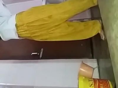 Nude Indian Babe Filmed In Shower - Fuck My Indian GF - hotmovs.com - India