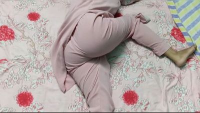 Desi Bhabhi Shampa Hot Threesome Sex with Couple - Blowjob and 69 Action - porntry.com - Britain