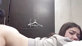 HOT SKINNY RIDES COCK WITHOUT A CONDOM PASSIONATELY UNTIL IT IS DESTROYED - ah-me.com